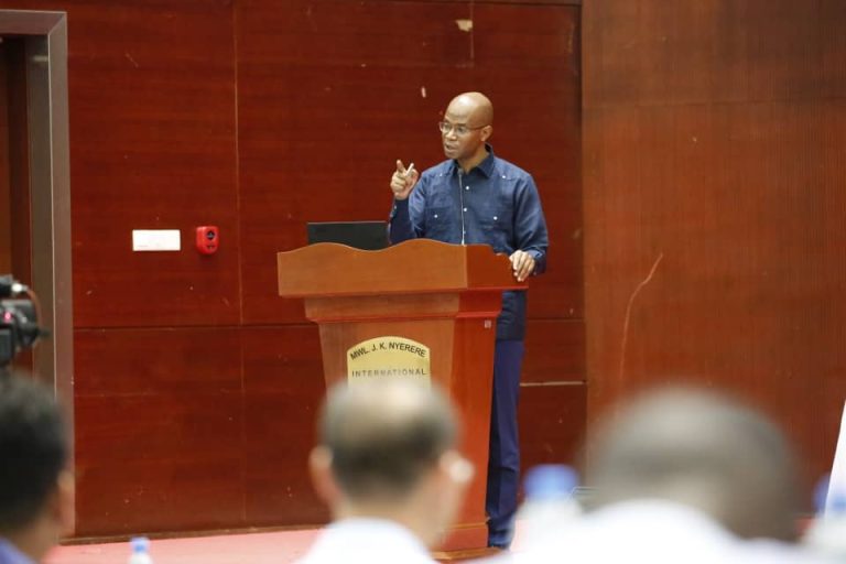 Hatma ya wakandarasi watakaoshindwa kumaliza miradi ya REA kujulikana baada ya miezi miwili