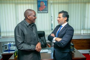 f66488dc-509e-4650-b3f6-845f9c614d1b