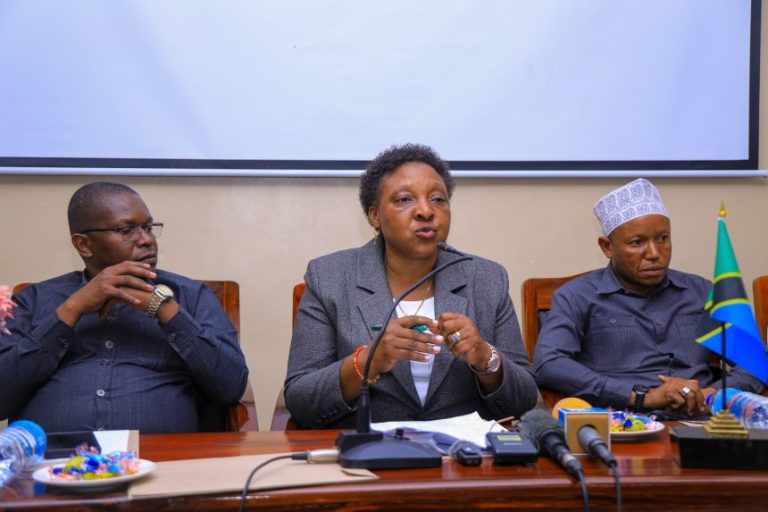 Serikali yasisitiza kutozuia maiti hospitalini