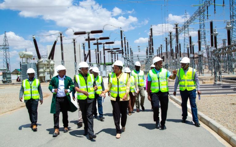 Wananchi wahakikishiwa umeme wa uhakika